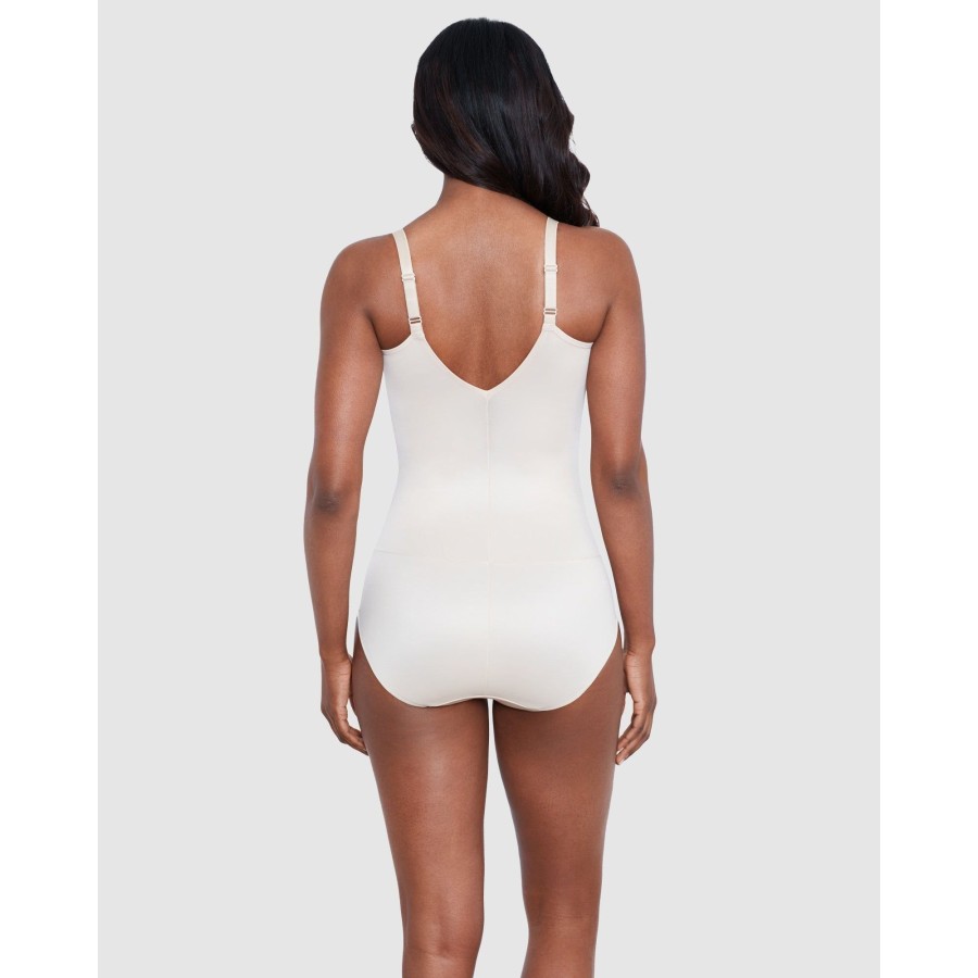 Shapewear Miraclesuit Shapewear | Comfy Curves Wireless Padded Cup Shaping Bodysuit